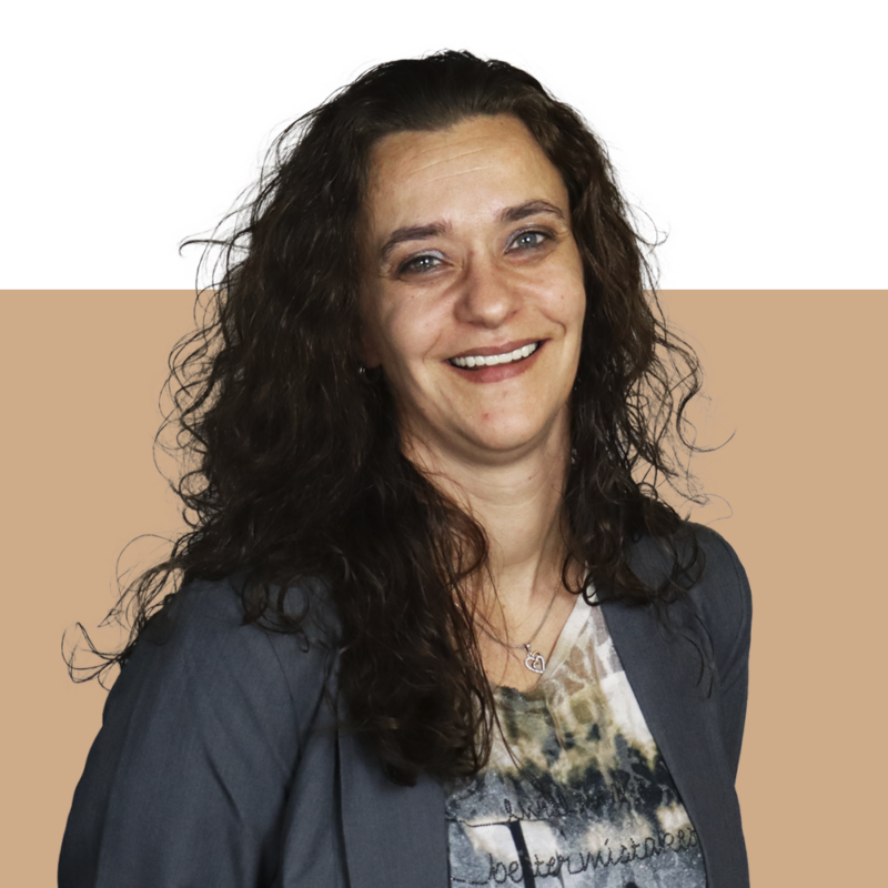 Janet Alards - Logistic Force